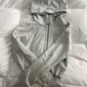 Lululemon Light Gray Fitted Cropped Full-Zip